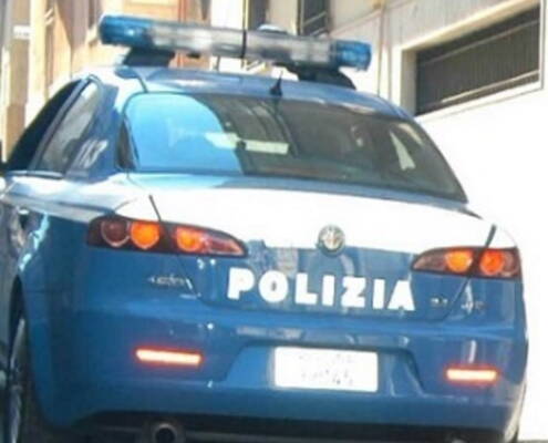 Polizia auto
